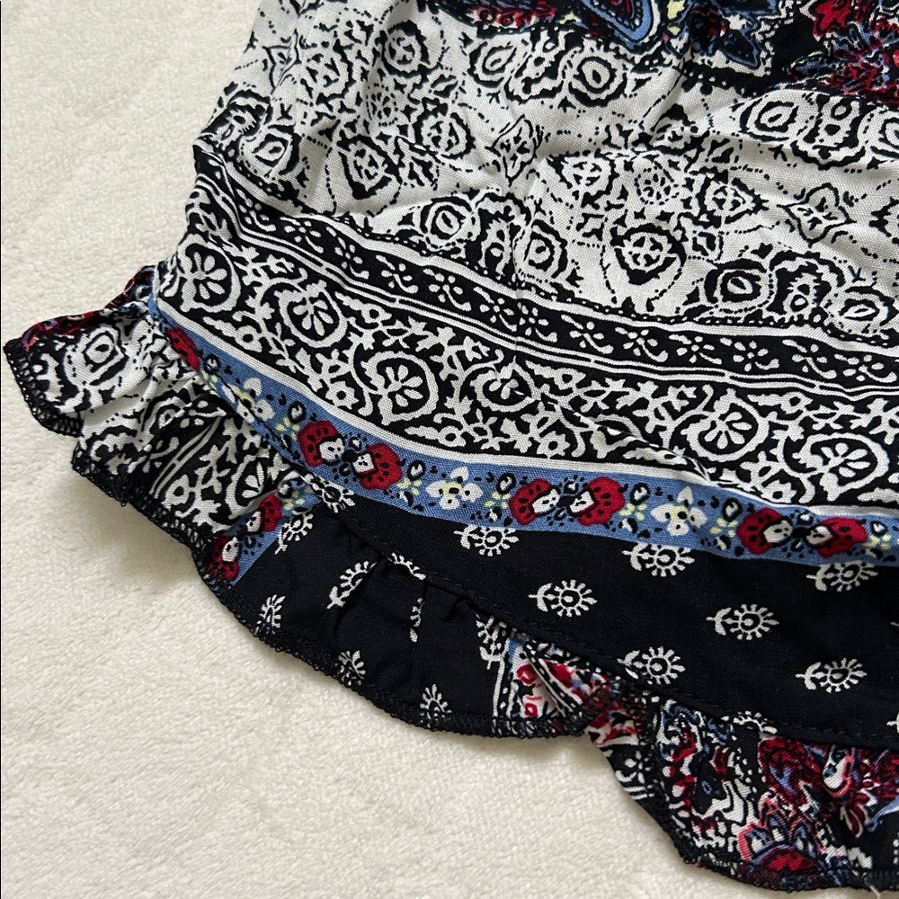 NWOT Meshme | Boho Print Lightweight Shorts | S | waist 13” - Picture 8 of 12